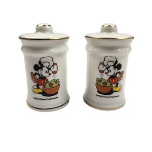 Vintage Walt Disney Productions Chef Mickey Mouse Japan Salt Pepper‎ Shakers Set